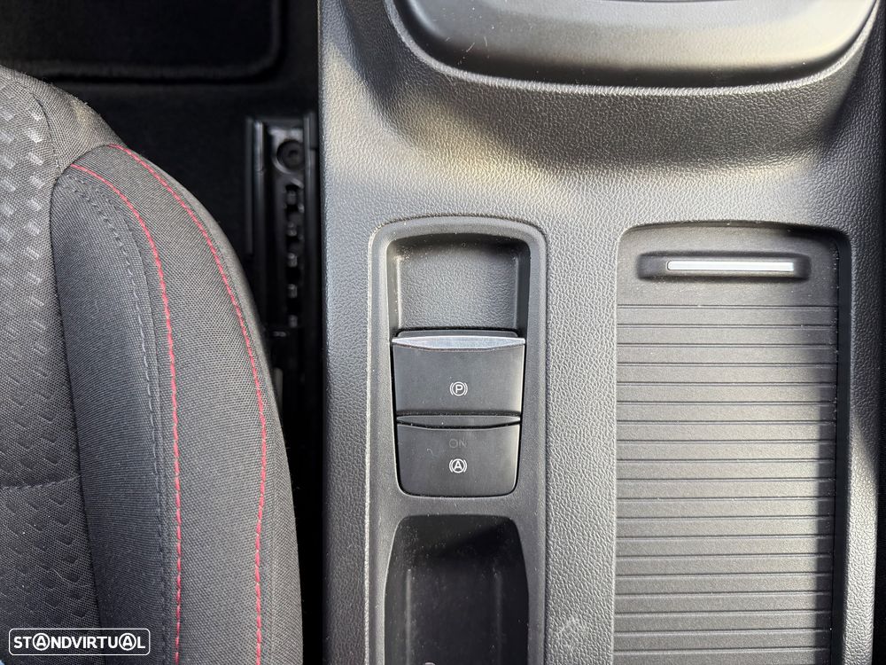 Ford Focus 1.0 EcoBoost MHEV ST-Line Aut. - 18