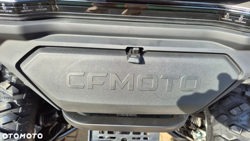 CFMoto CForce - 12