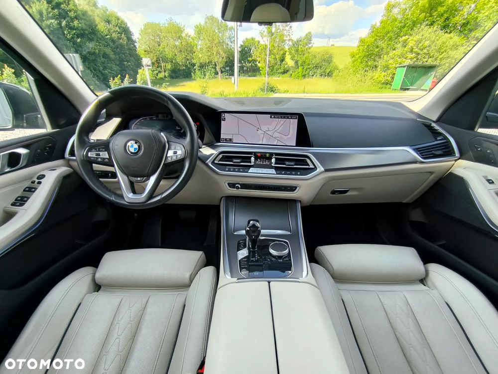 BMW X5 xDrive25d - 22