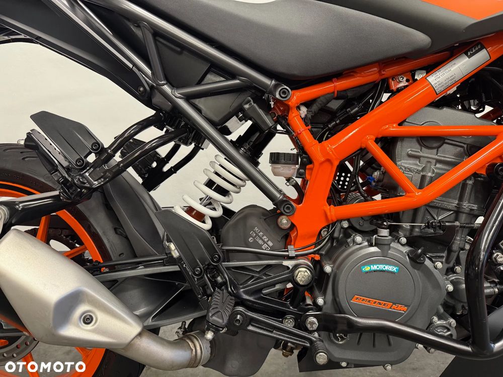 KTM Duke 125 - 30