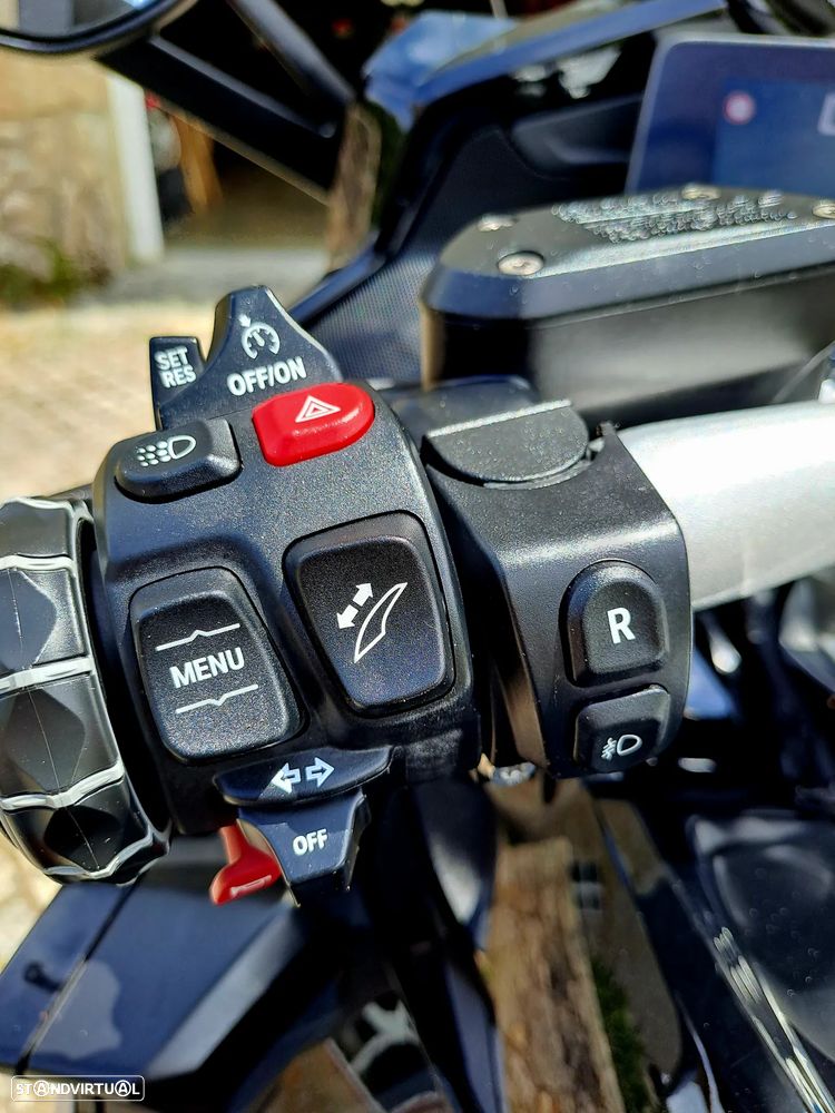 BMW K 1600 GT - 12