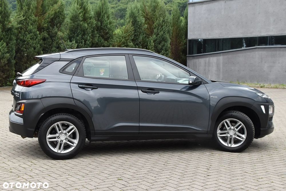Hyundai Kona - 4