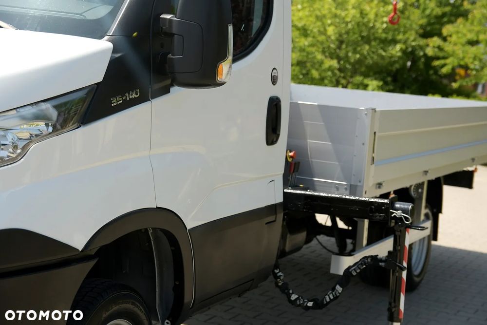 Iveco DAILY/35C14/HDS 1T/SKRZYNIA OTWARTA 8 EP/KOŁA  BLIŹNIACZE/JAK NOWY/BEZWYPADKOWY/NISKI PRZEBIEG/ - 13