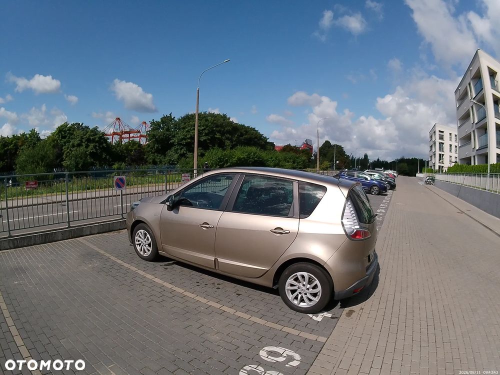 Renault Scenic 1.5 dCi Limited - 6