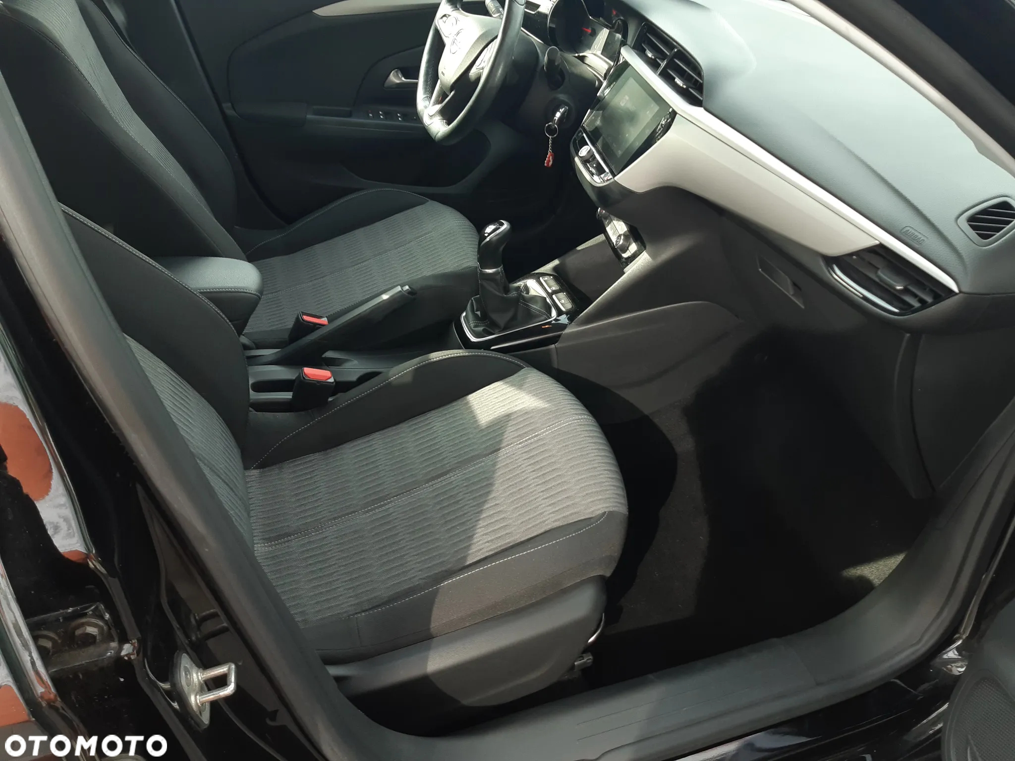 Opel Corsa 1.2 Edition S&S - 12