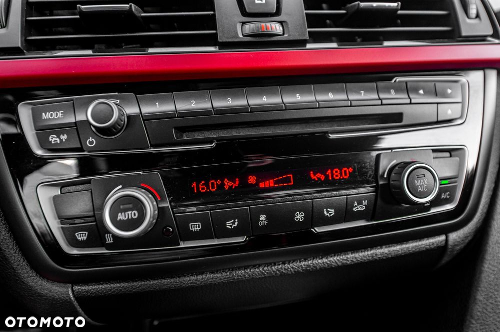 BMW Seria 4 428i xDrive Sport-Aut Luxury Line - 23