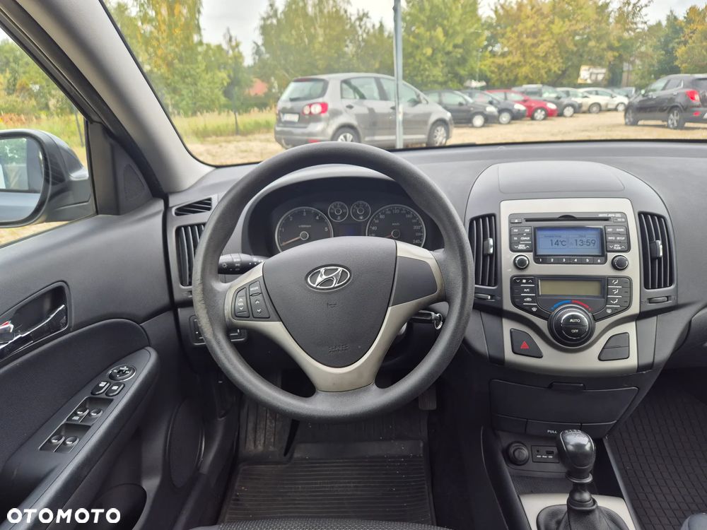 Hyundai i30 1.6 CRDi Premium - 19
