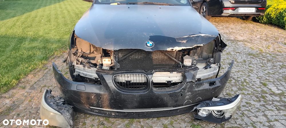 BMW Seria 5 550i - 3