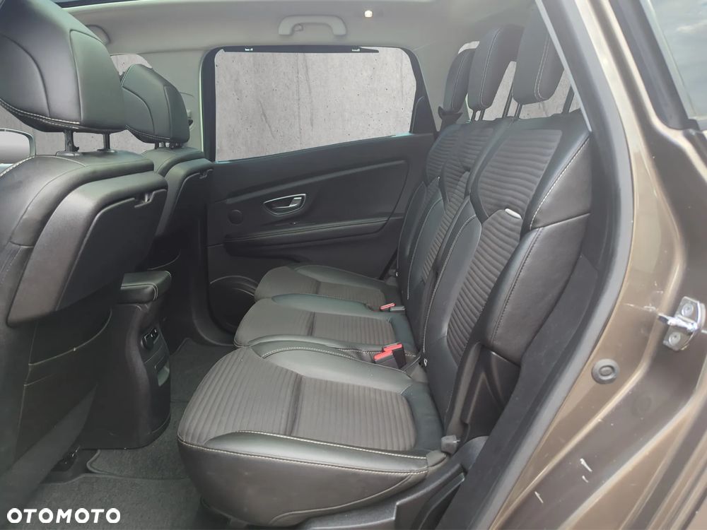 Renault Grand Scenic ENERGY dCi 130 INTENS - 13