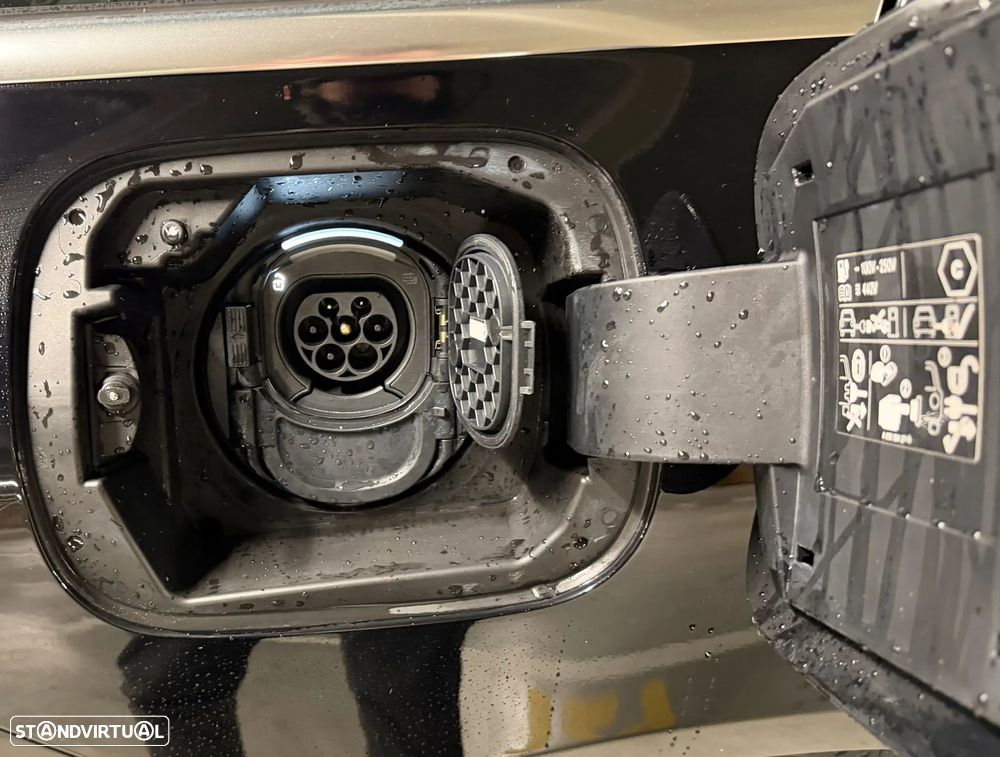 Mercedes-Benz CLA 250 e Shooting Brake Progressive - 16