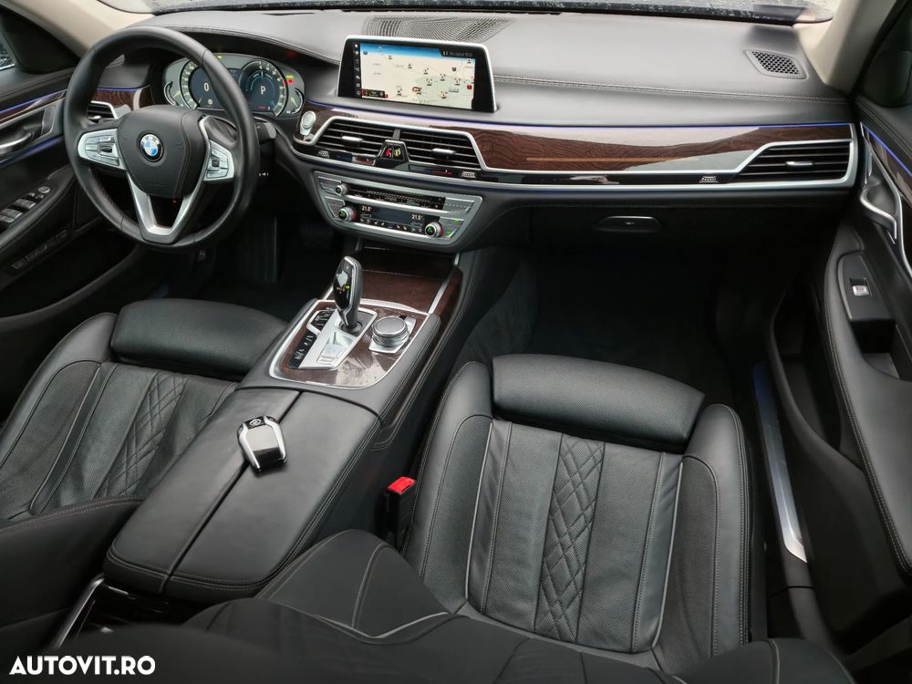 BMW Seria 7 740Le iPerformance - 6