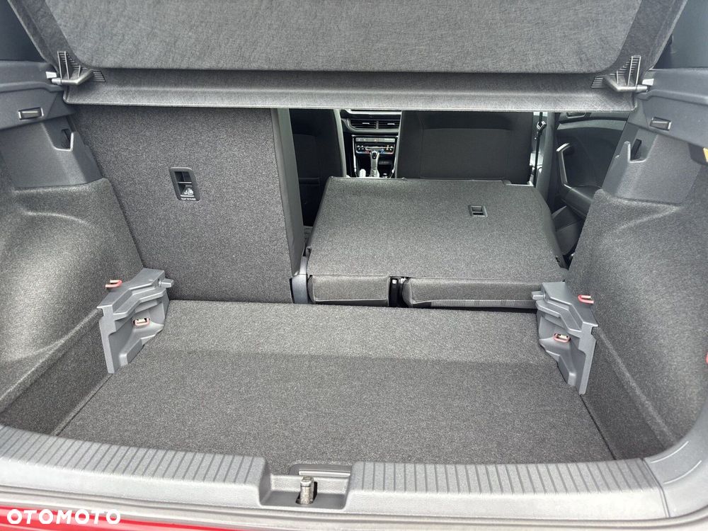 Volkswagen T-Cross - 22