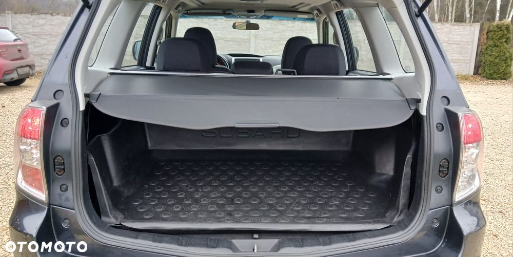 Subaru Forester 2.0D Edition - 20