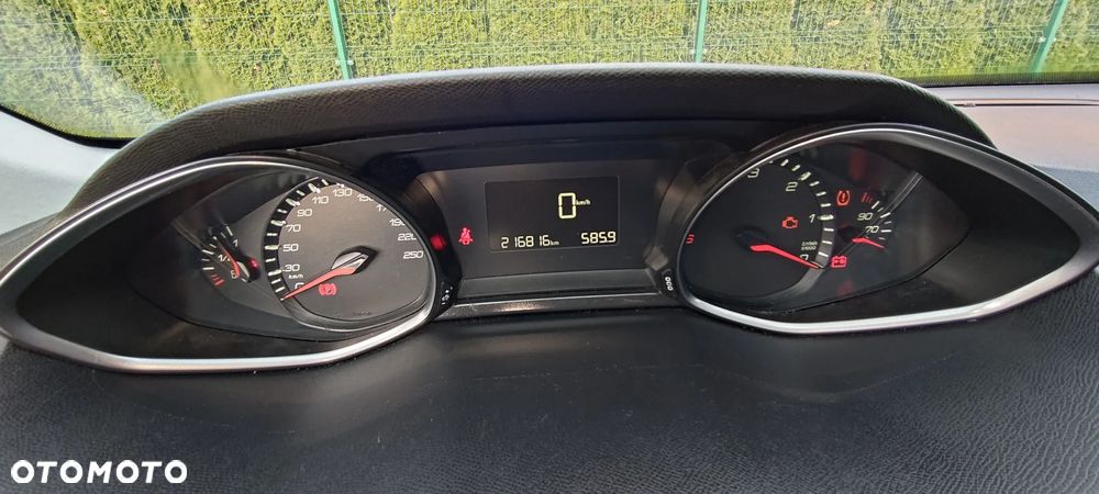 Peugeot 308 BlueHDi 100 Stop & Start Access - 18