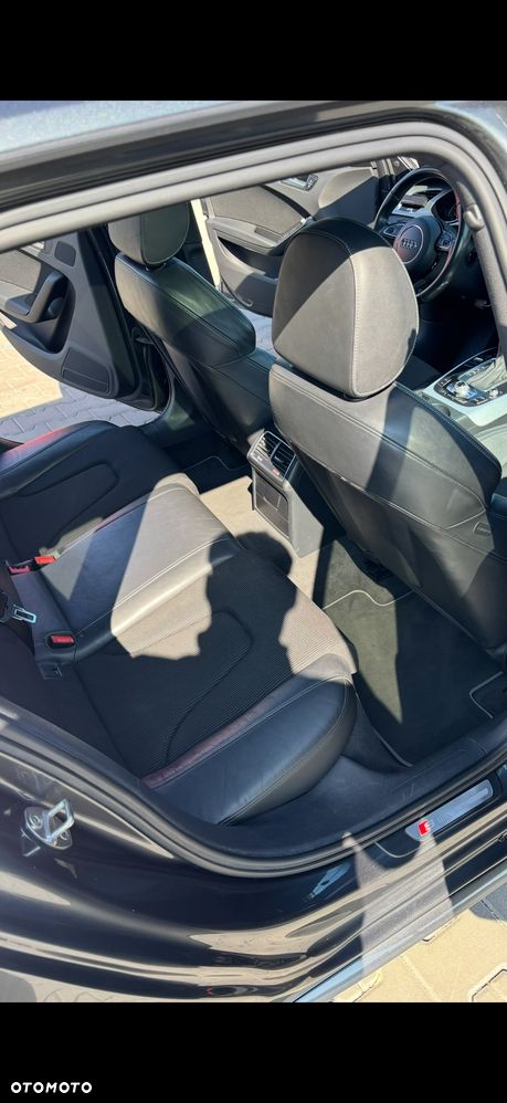 Audi A4 Avant - 9
