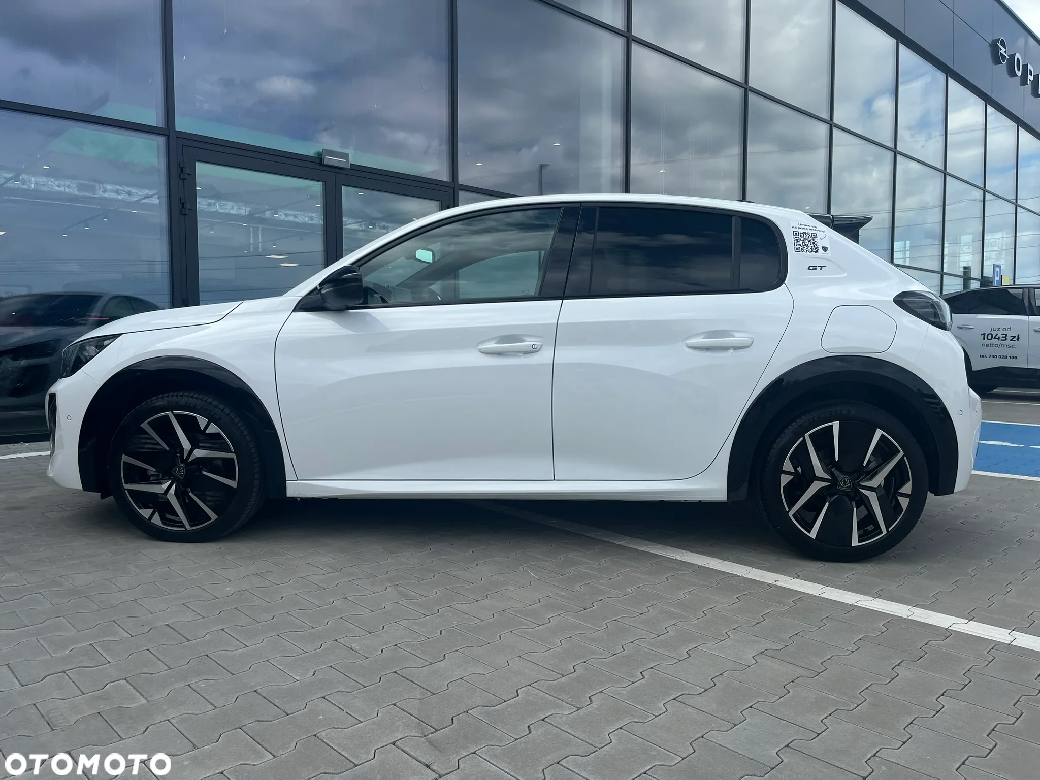 Peugeot 208 1.2 mHEV GT - 5