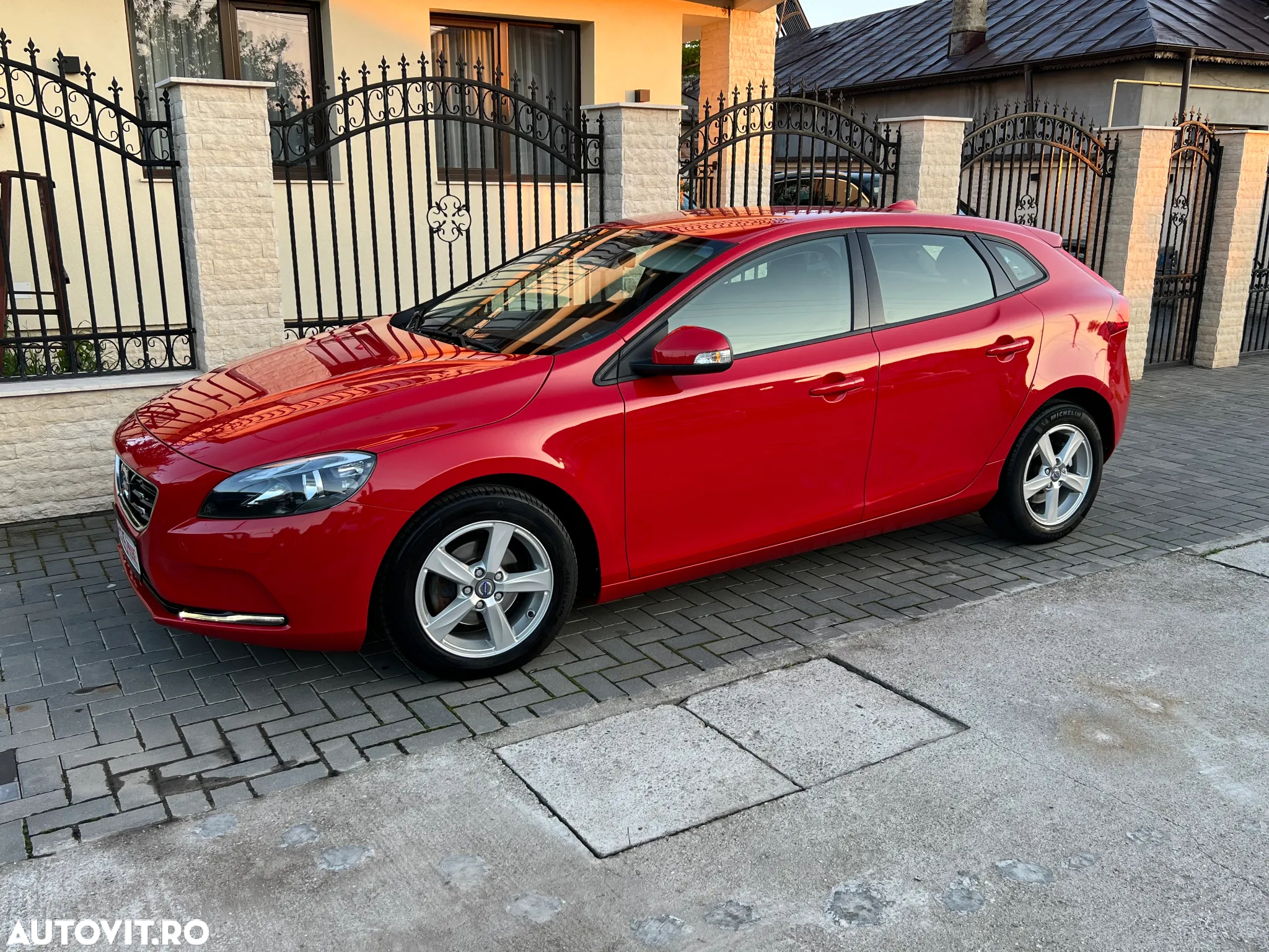 Volvo V40 D2 94g Kinetic - 19