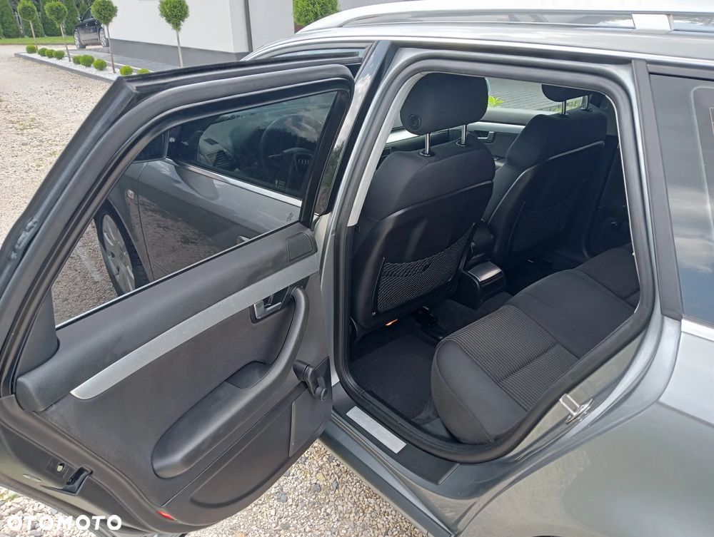 Audi A4 Avant 1.8 T - 13