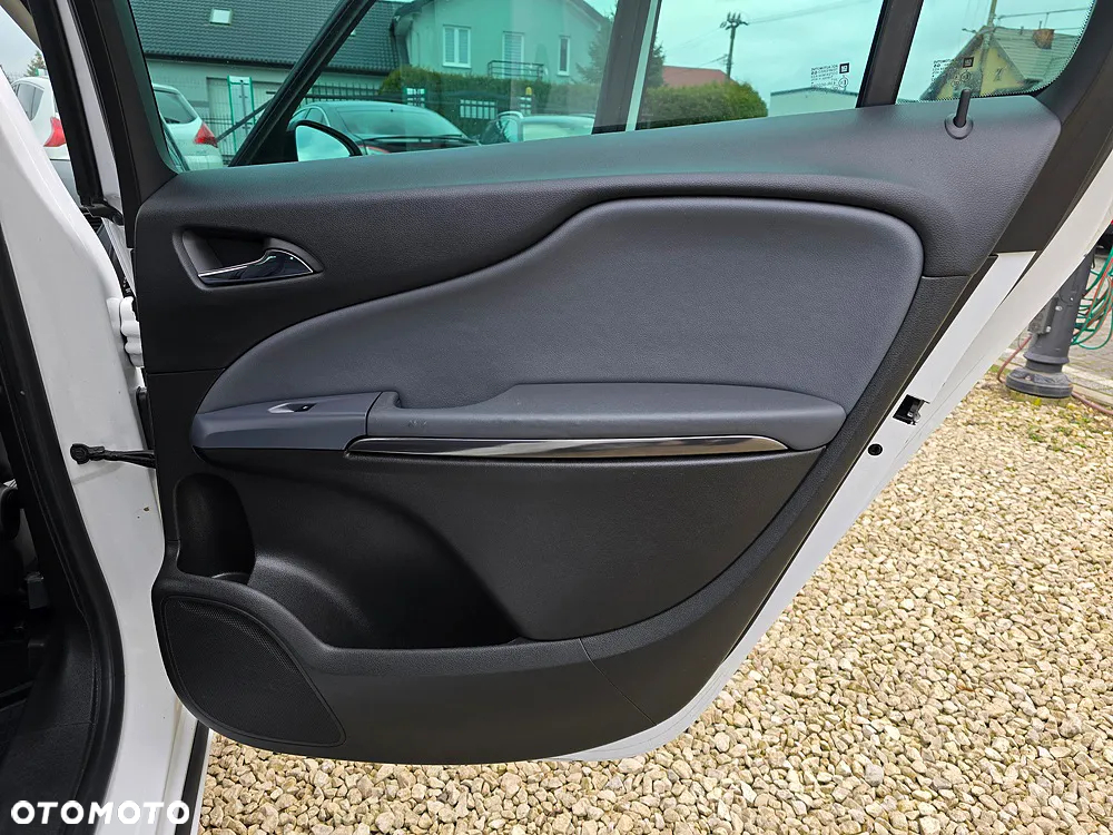 Opel Zafira 1.4 T Cosmo - 23