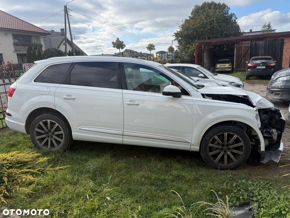 Audi Q7 3.0 TFSI Quattro Tiptr - 15