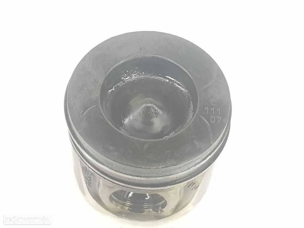 PISTÃO NISSAN PRIMASTAR X83 - 1