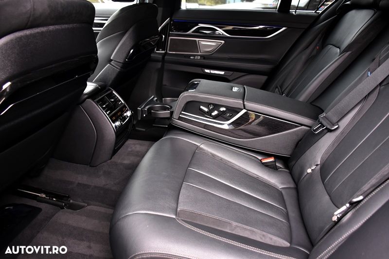 BMW Seria 7 730d - 21