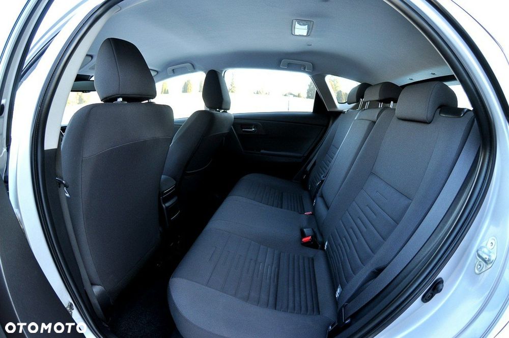 Toyota Auris - 9