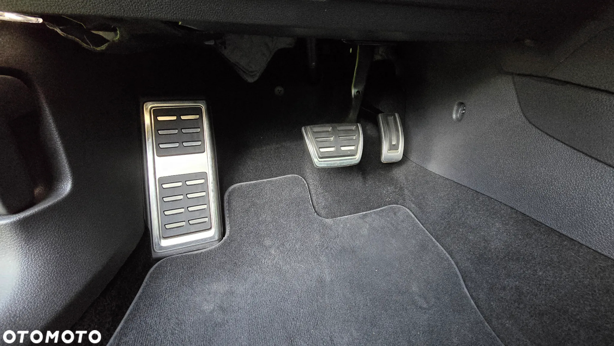 Volkswagen Golf VII 2.0 TDI BMT GTD DSG - 37