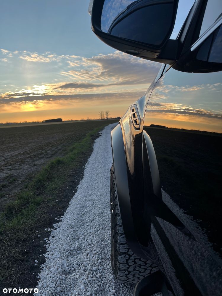 Ford Ranger Raptor - 22