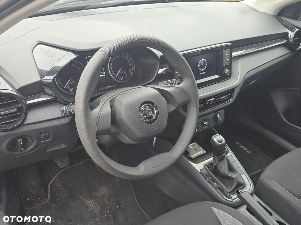 Skoda Fabia 1.0 MPI Ambition - 14