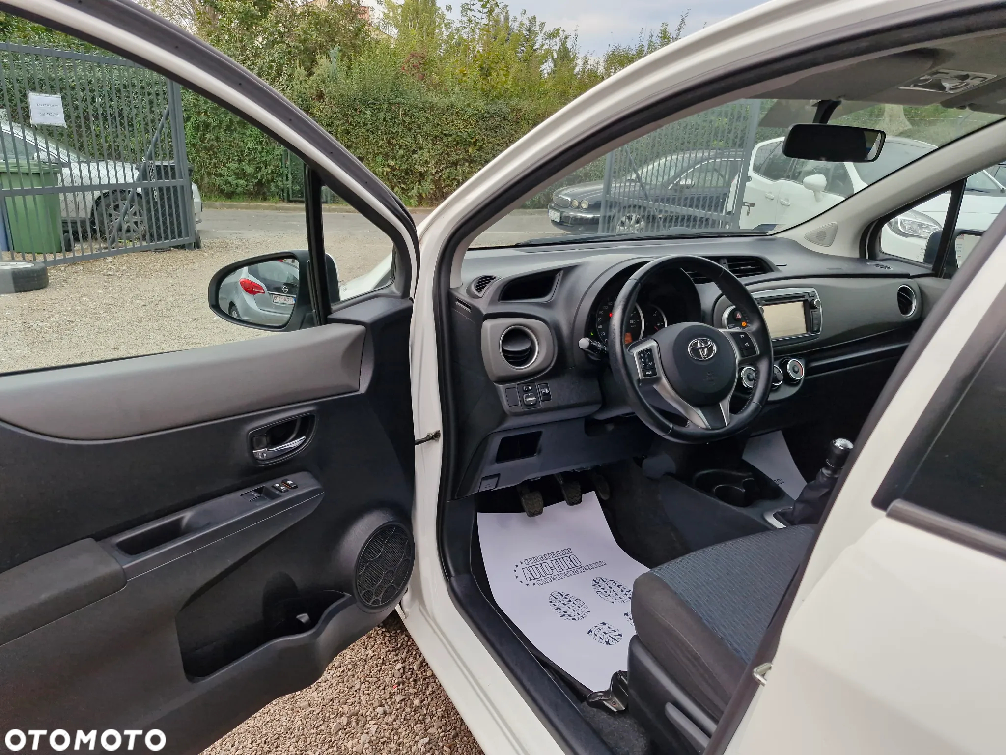 Toyota Yaris 1.33 Luna - 10
