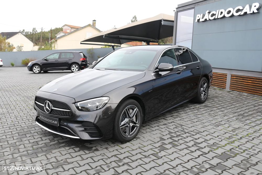 Mercedes-Benz E 300 de AMG Line - 2
