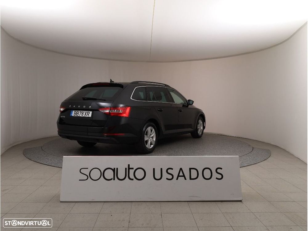 Skoda Superb Break 2.0 TDI DSG - 8