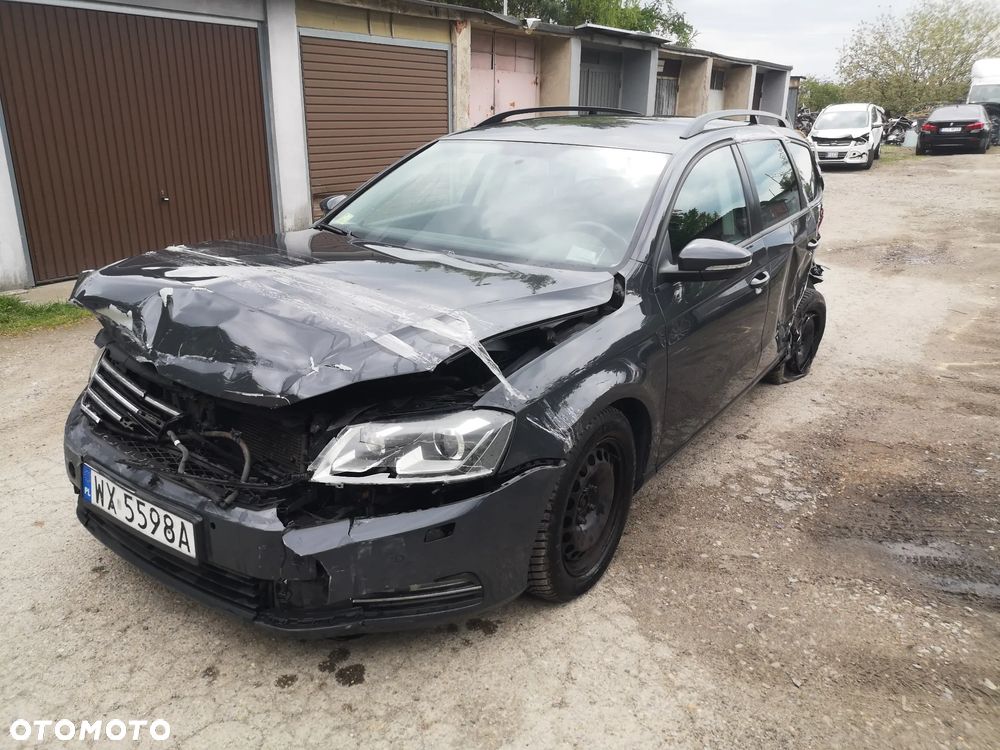 Volkswagen Passat 1.6 TDI BlueMotion - 2