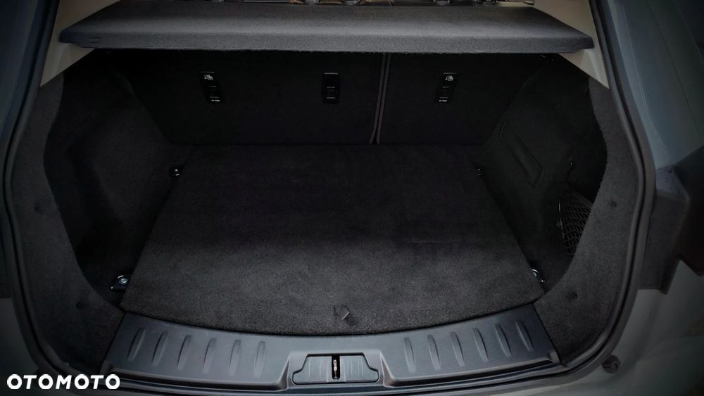 Jaguar E-Pace 2.0 i4P AWD S - 14