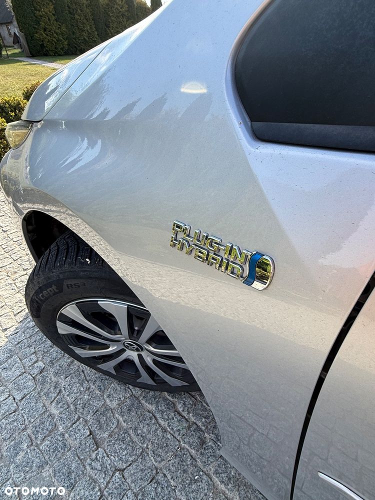 Toyota Prius - 15
