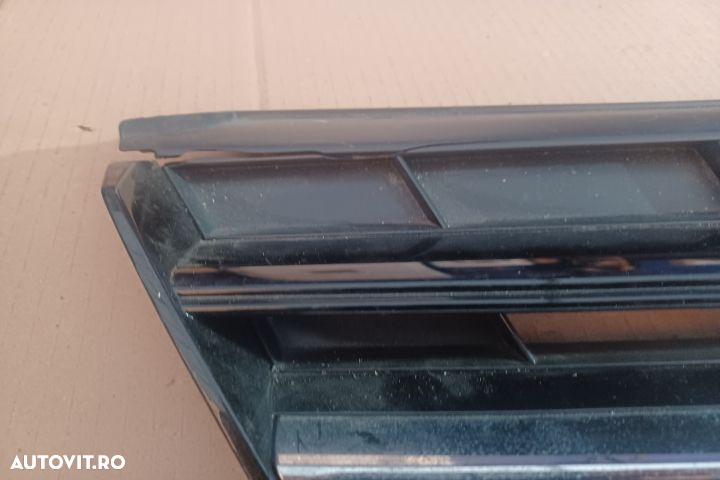 Grila radiator 5G0853653E 2016 Volkswagen VW Golf 7 [2012 - 2017] Var - 2