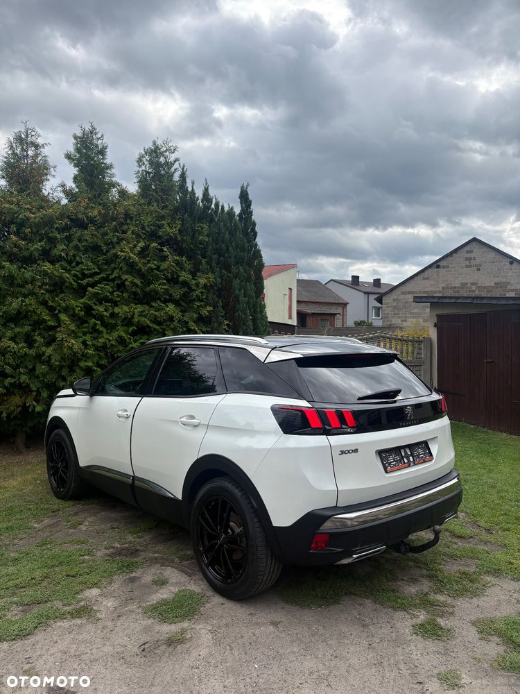 Peugeot 3008 PureTech 130 Stop & Start GPF Allure Business-Paket - 4