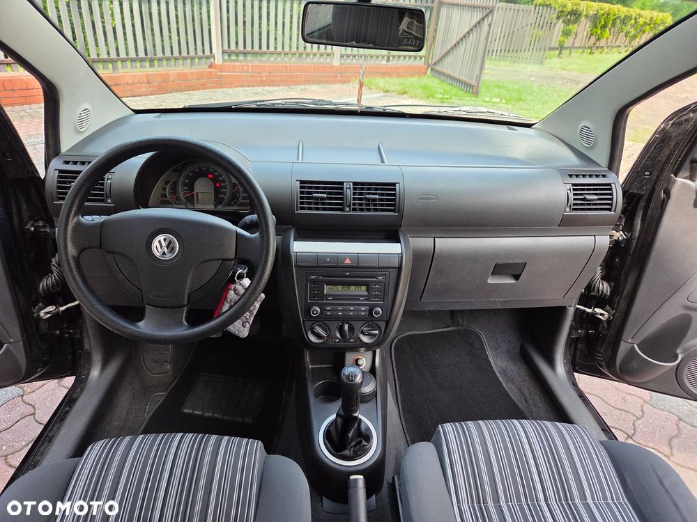 Volkswagen Fox - 24
