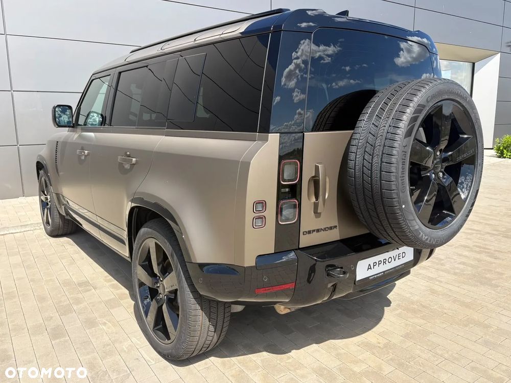 Land Rover Defender - 3