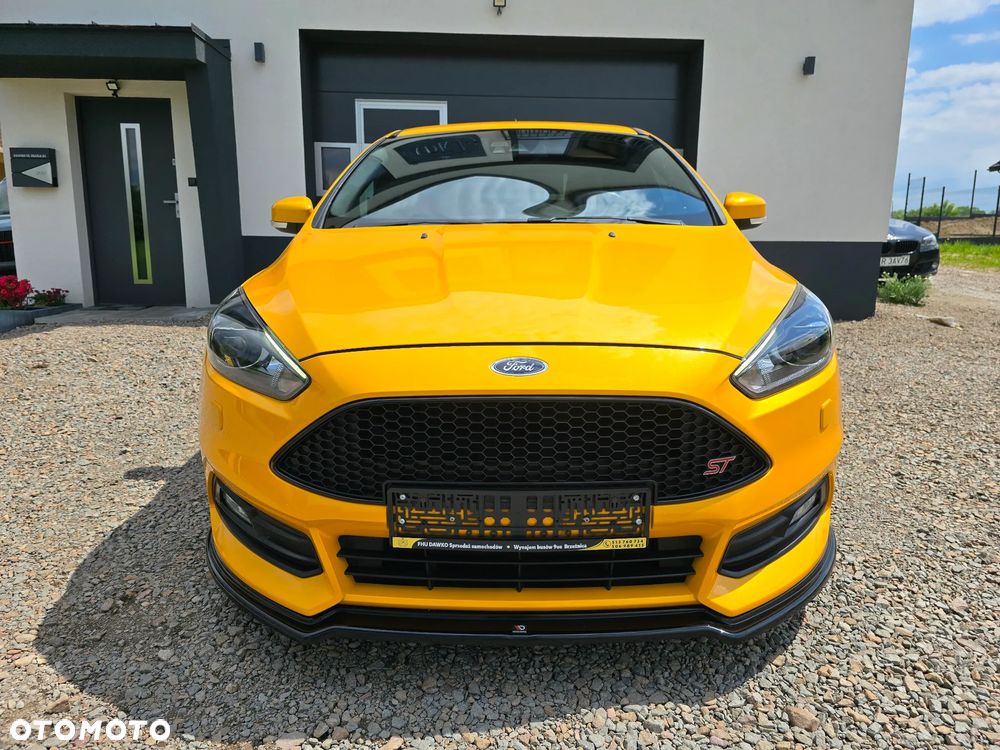 Ford Focus - 11