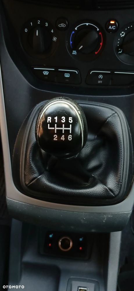 Ford Grand C-MAX 1.6 TDCi Start-Stop-System Business Edition - 16