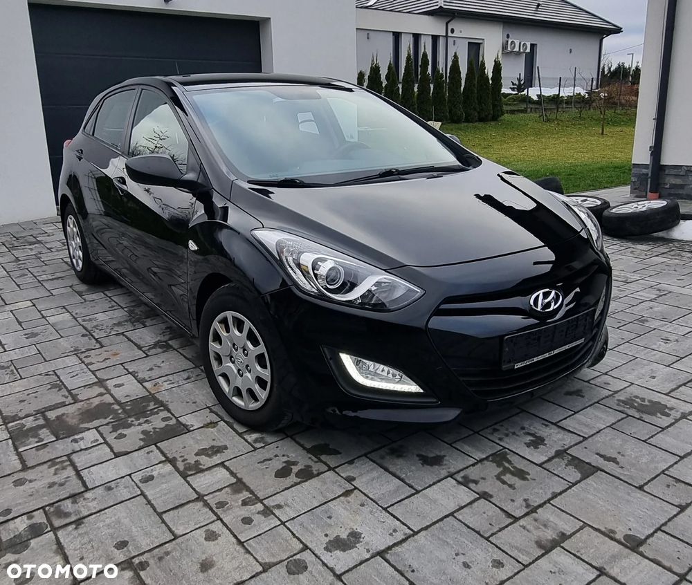 Hyundai i30 1.4 Classic + - 15