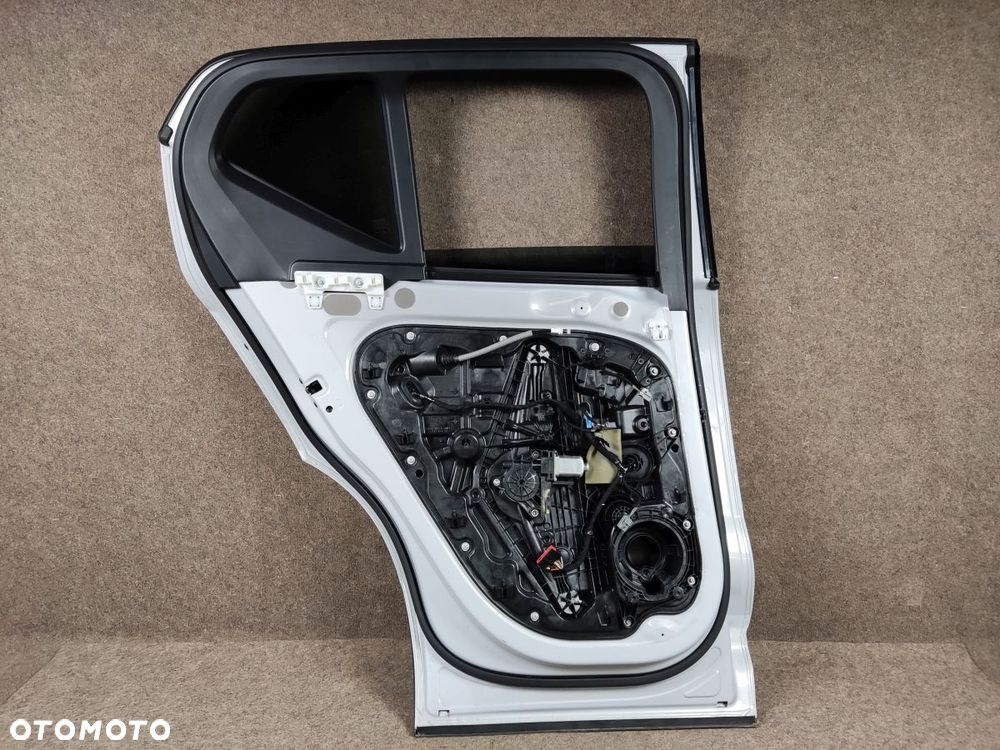 VOLVO XC40 17-21r Drzwi Lewy Tył - 12