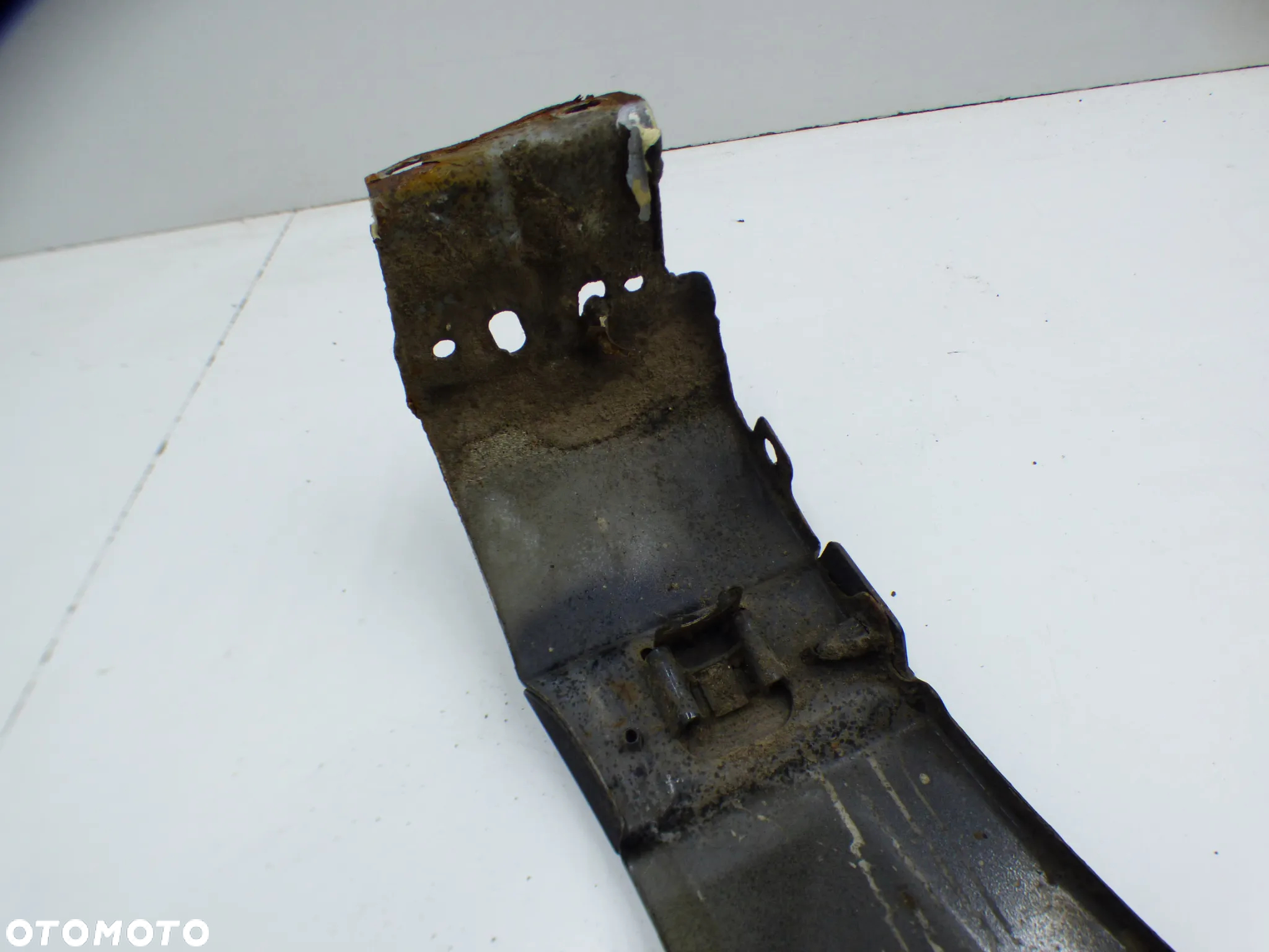 AUDI A3 8P LIFT BŁOTNIK PRAWY PRZÓD PRZEDNI KOLOR LZ7L GORLICE - 7
