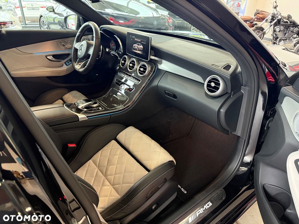 Mercedes-Benz Klasa C 63 S AMG 9G - 9