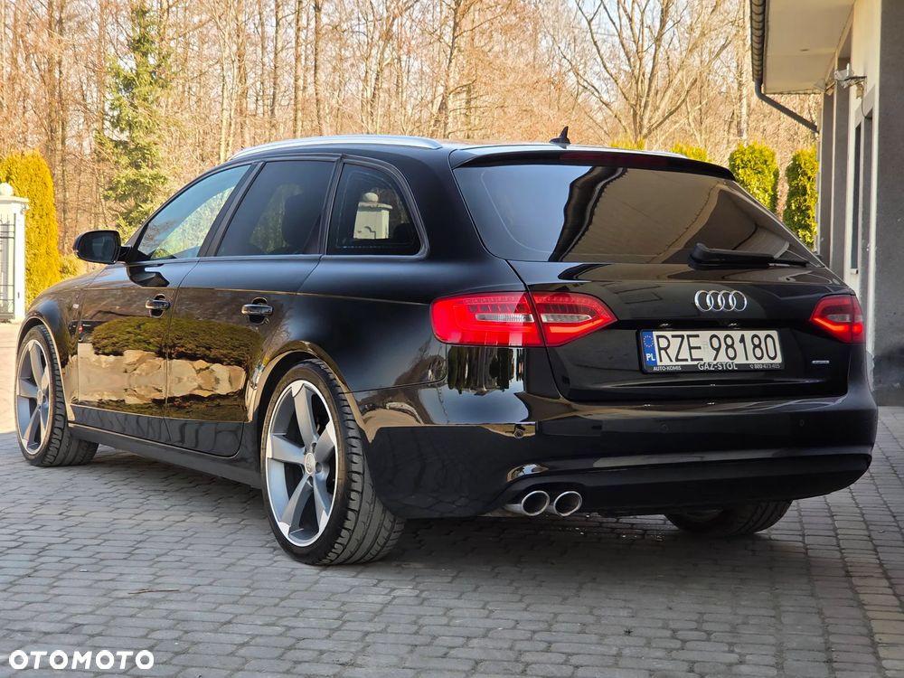 Audi A4 Avant 2.0 TDI DPF multitronic S line Sportpaket - 12