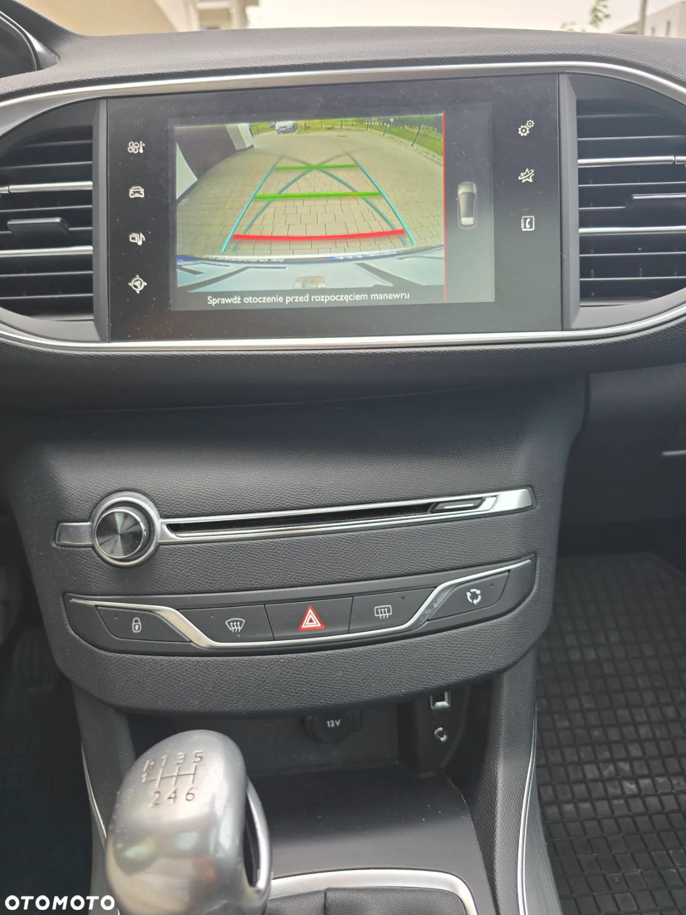 Peugeot 308 1.2 PureTech Allure S&S - 14