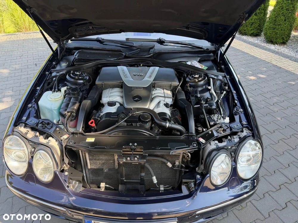 Mercedes-Benz CL - 27