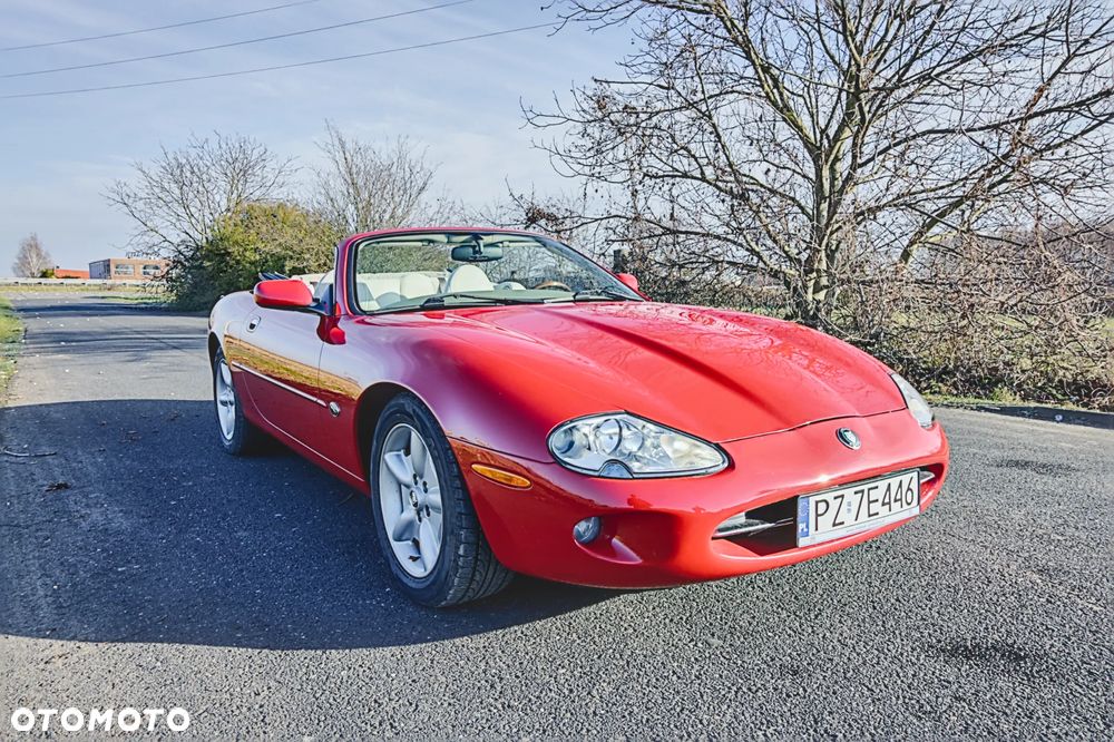 Jaguar XK8 - 3